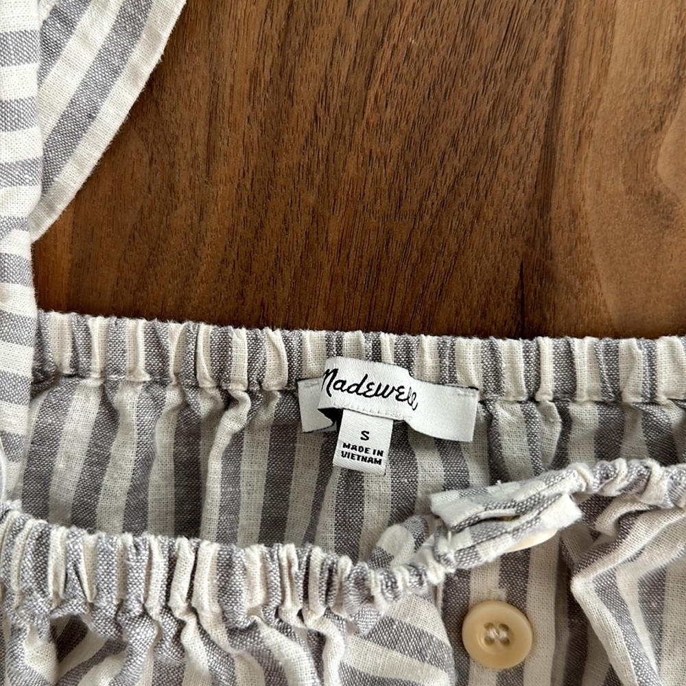 Madewell Flutter-Sleeve Button-Front Crop Top In … - image 8